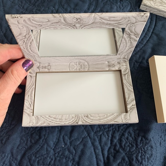 New retired Seint Maskcara quad palette - Picture 2 of 2